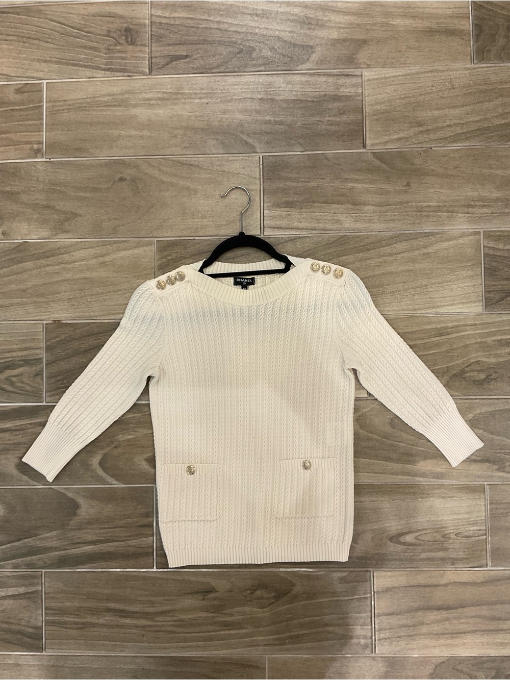 Chanel Sweater - Picture 2 of 8